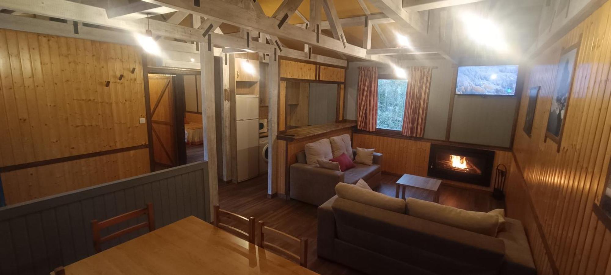 Casas Rurales Vado Del Rio Tus Cortijo Prados Екстериор снимка