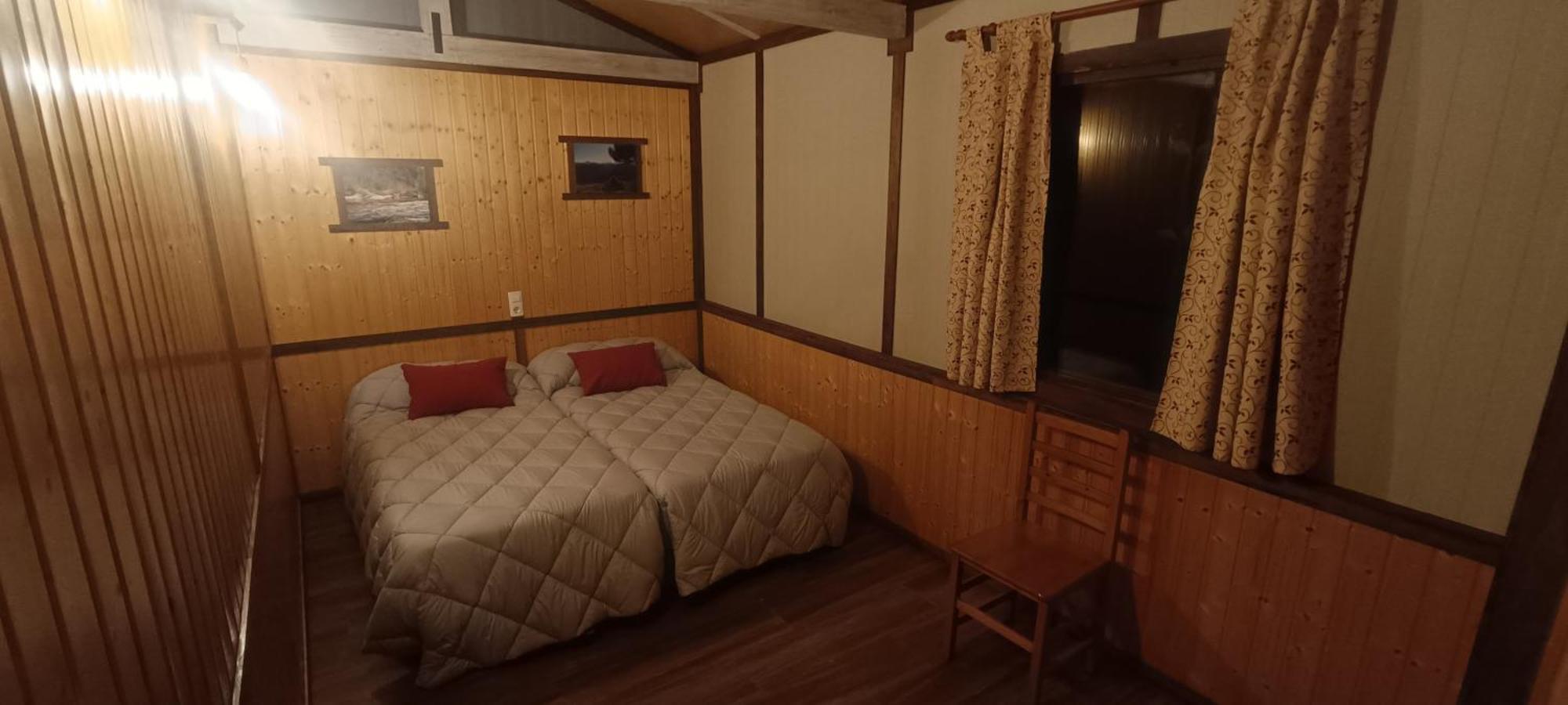 Casas Rurales Vado Del Rio Tus Cortijo Prados Екстериор снимка